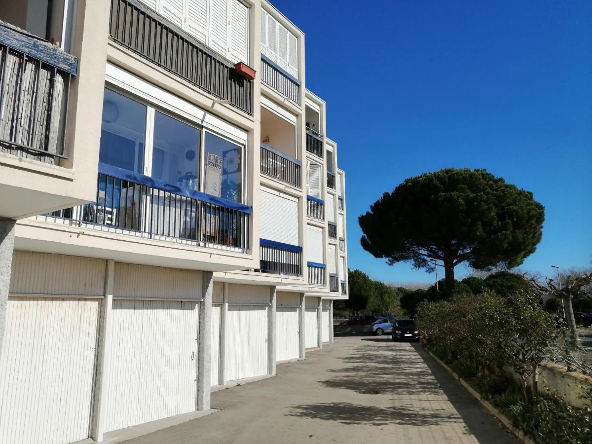 Grau Du Roi T2 Calme, Acces Plage + Parking Le Grau-du-Roi Eksteriør billede